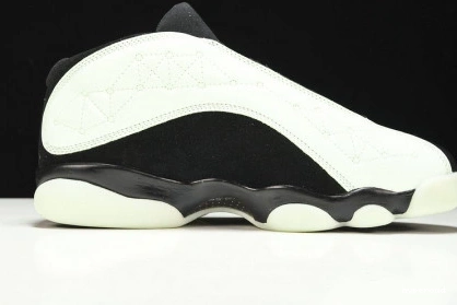 Hyperoad LOW (2021) JORDAN SINGLE'S DAY RETRO 13 AIR 0906